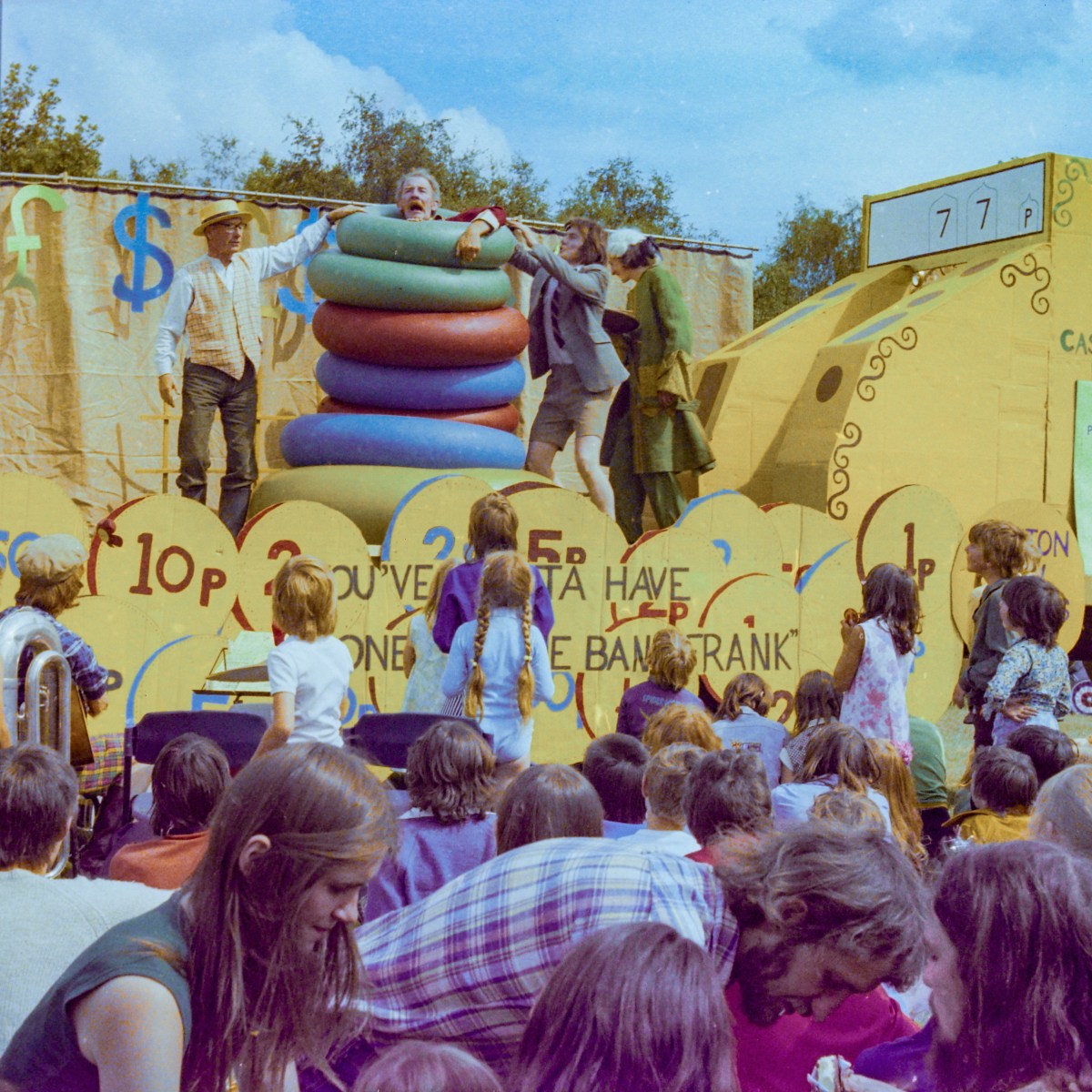 You Gotta have Money in the Bank, Frank&nbsp;(1977)